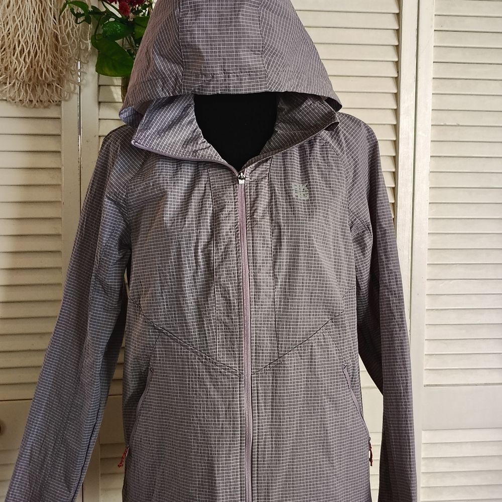 Duluth Trading Co Mens Lightweight Hooded Jacket Size XS –Gray Ripstop -Like New